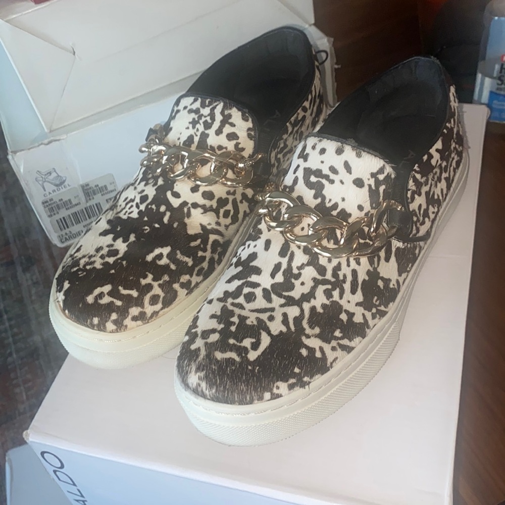 Cowhide slip ins
